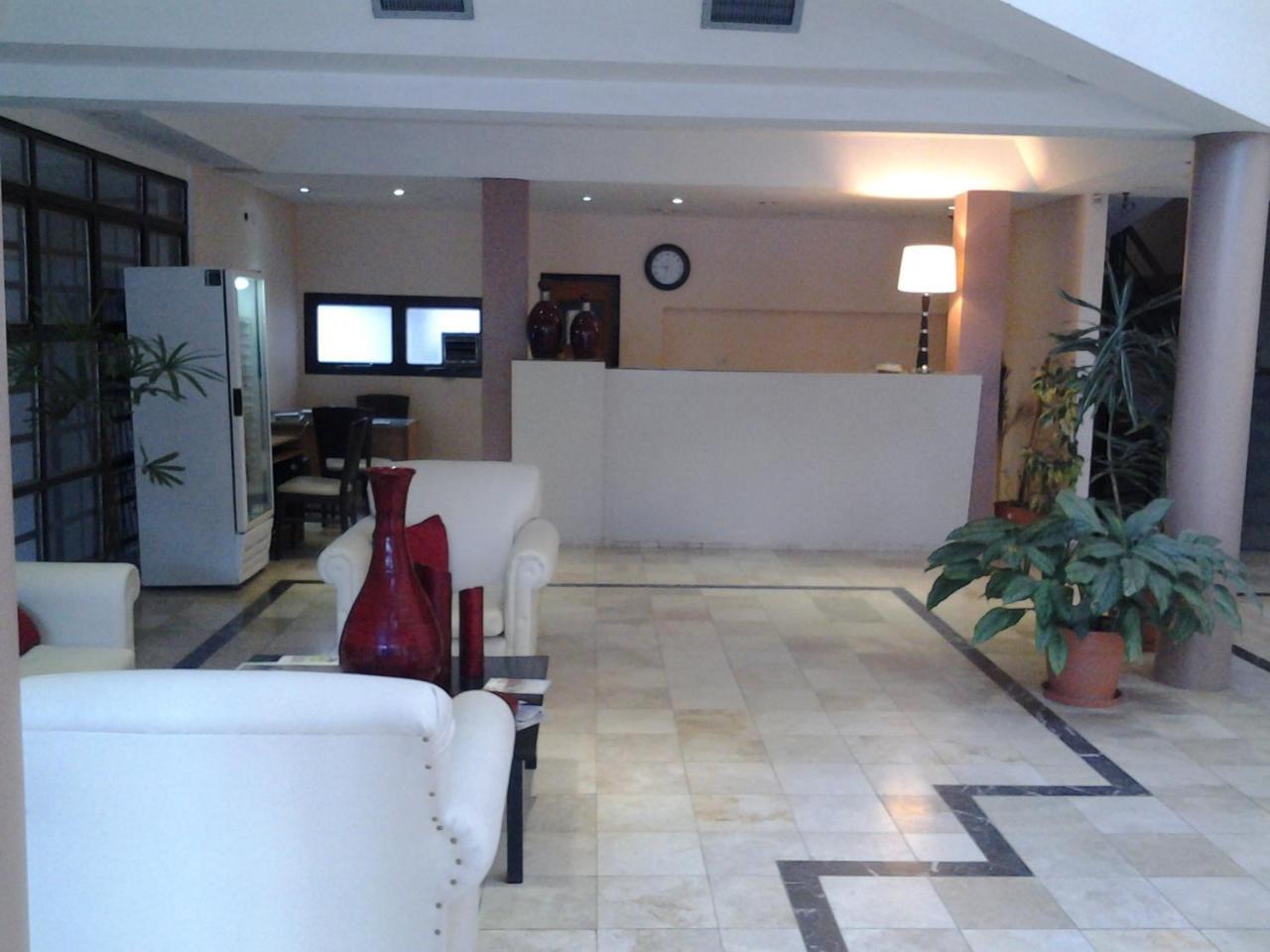 Hotel Lazaro ויז'ה מרסדס מראה חיצוני תמונה