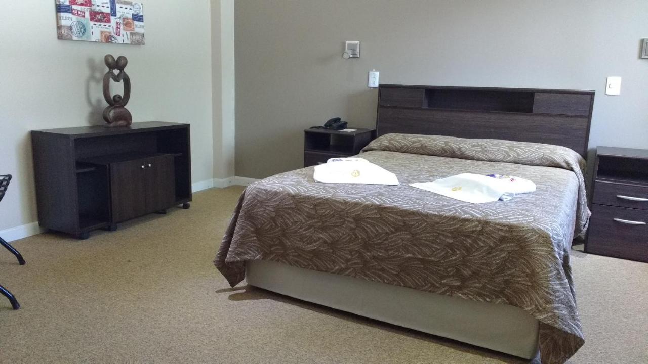 Hotel Lazaro ויז'ה מרסדס מראה חיצוני תמונה